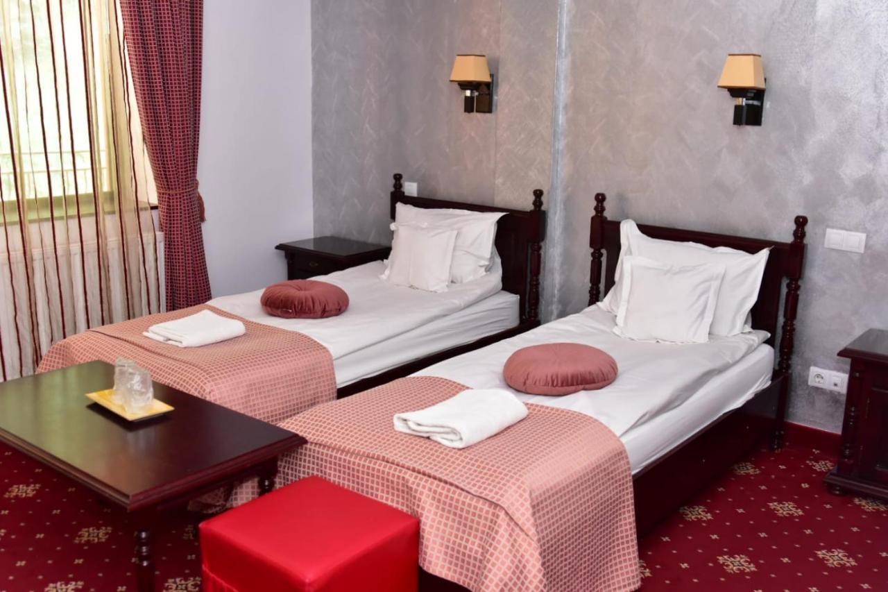 Bellavista Brasov Hotel ซาเชเล ภายนอก รูปภาพ