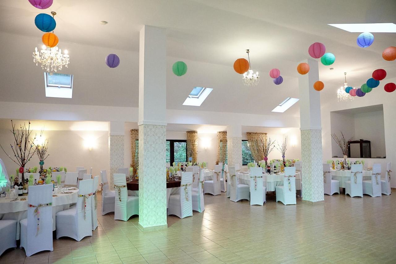 Bellavista Brasov Hotel ซาเชเล ภายนอก รูปภาพ
